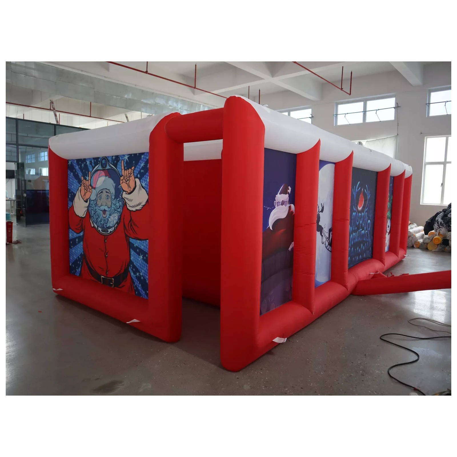 Grand labyrinthe gonflable rou - Kids Outdoor Games avis et prix